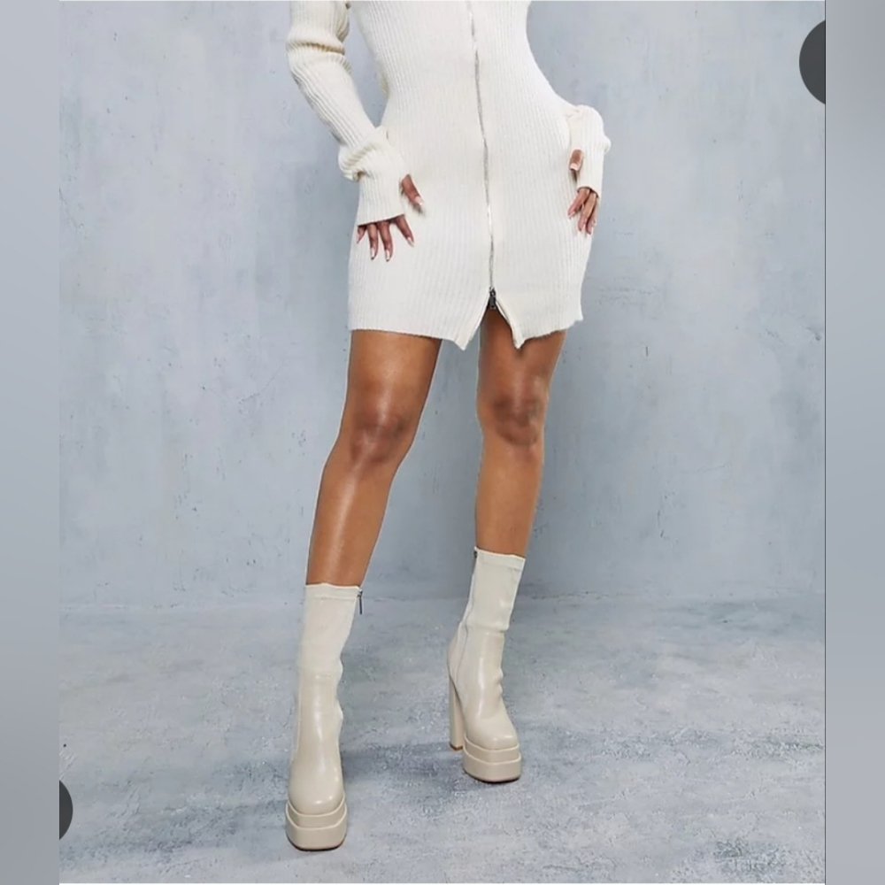 STEVE MADDEN Bianca Patent Platform Womens Boots